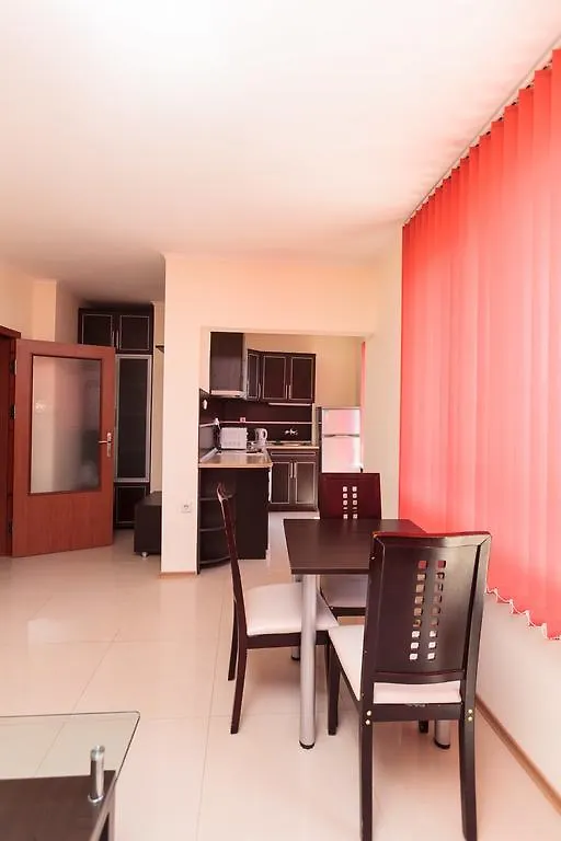 Apartment Patriarh Evtimiy ブルガス